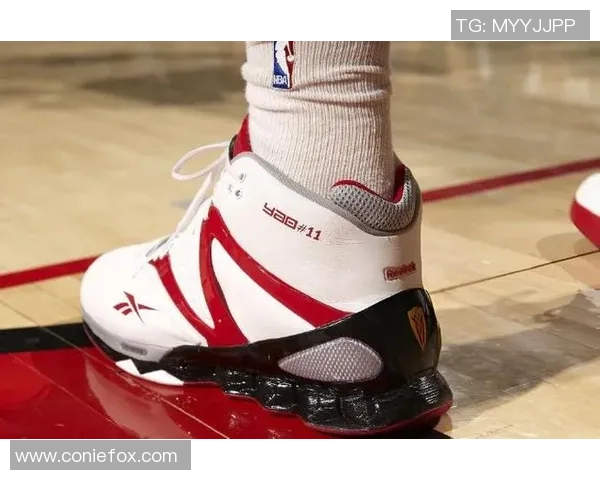 贝尔姚明联名球鞋发布引发篮球迷热潮探索运动鞋市场新趋势