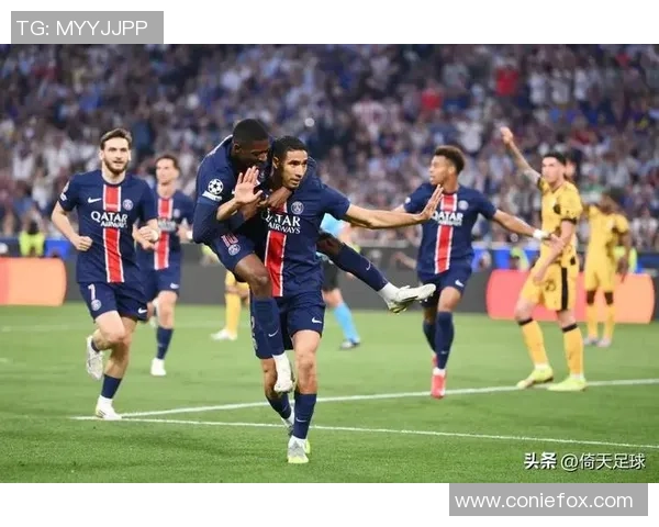 意甲精彩对决曼联逆转巴黎圣日耳曼上演帽子戏法引爆全场激情