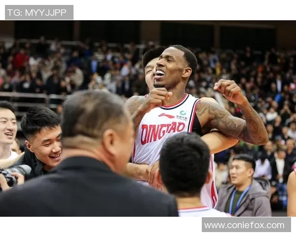 多特蒙德主场狂胜里昂四球大捷绝杀时刻点燃全场激情