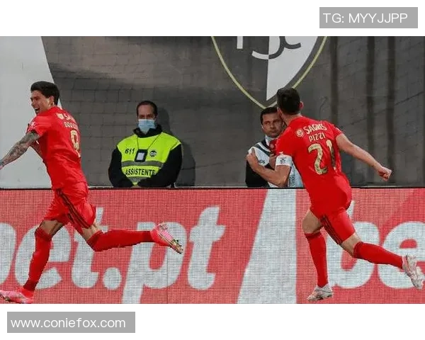 国王杯激战曼联逆转马竞全场沸腾瞬间引爆激情战报解析