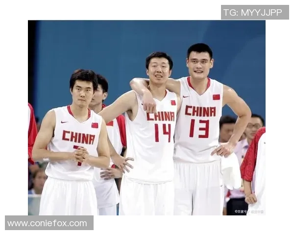 姚明被曝偷吃士力架引发网友热议背后故事令人捧腹不已