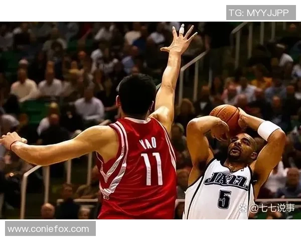 当年姚明巅峰时刻回顾：巨人如何改变了篮球世界的格局与未来