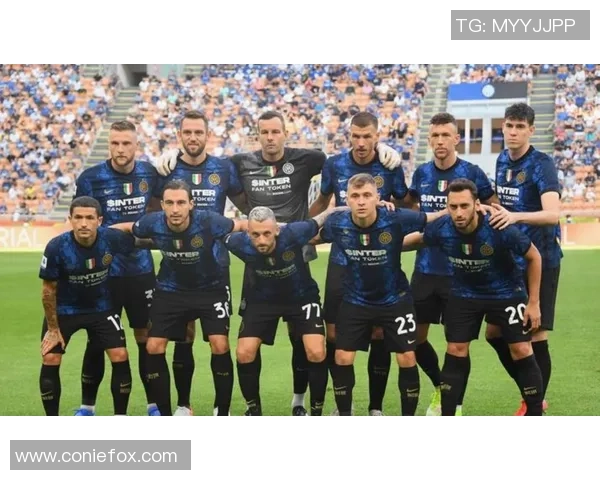 欧冠激战：多特蒙德大胜国米乌龙球引发争议判罚全场沸腾