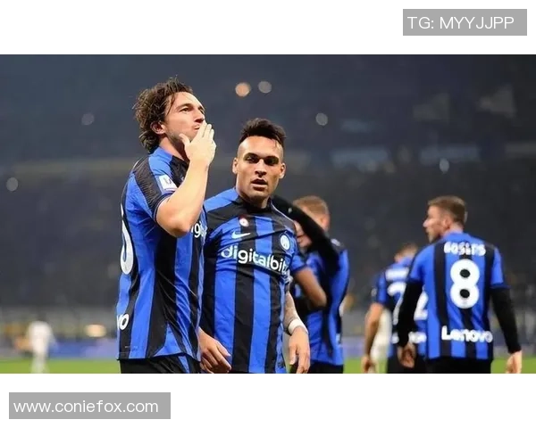 欧联杯精彩对决国米与多特蒙德战成平局神奇扑救引发全场热烈反响