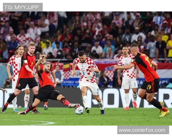 欧联杯惊心动魄AC米兰逆转拜仁4-3全场沸腾转会传闻再起 欧联杯惊心动魄AC米兰逆转拜仁4-3全场沸腾转会传闻再起