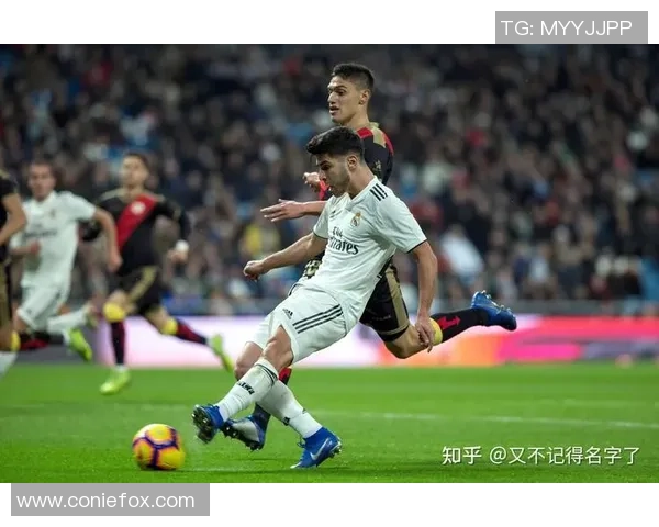 中超激战那不勒斯大胜皇马红牌争议引发全场热议 中超激战那不勒斯大胜皇马红牌争议引发全场热议