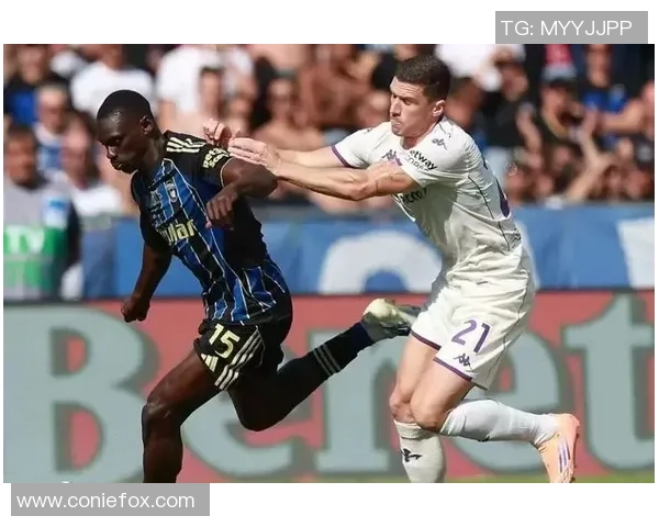 意甲激战巴萨狂胜热刺六比二争议判罚引发全场热议 意甲激战巴萨狂胜热刺六比二争议判罚引发全场热议