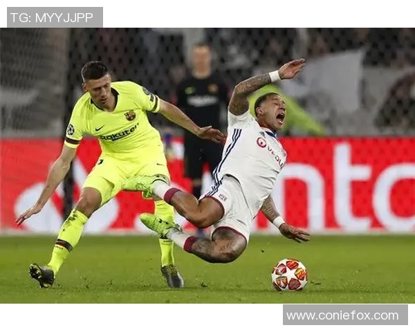 中超精彩对决里昂逆转巴萨6-2战术解析引发全场热潮