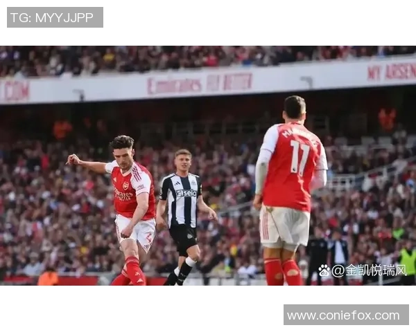 足总杯精彩对决尤文图斯逆转阿森纳引发争议判罚全场沸腾