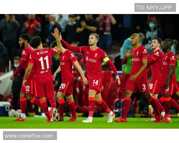 意甲激战：拜仁与利物浦战成平局乌龙球成比赛转折点分析